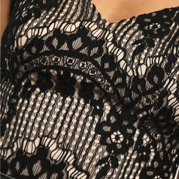 NWT Lulus Black Lace Tie-Up Bodysuit - Picture 5 of 10